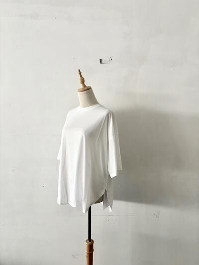 【未使用】SACRA サクラ コットン Tシャツ ホワイト 38 定価14300円 画像4