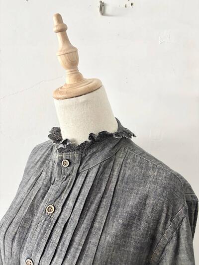 【美品】45R ダンガリーカットワークのフリルドレス 画像4