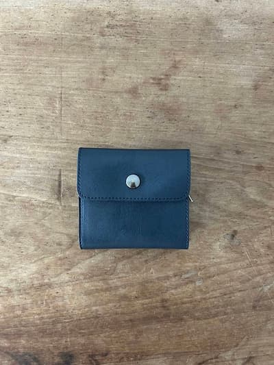 【美品】MHL. レザー ジップ コインケース付き 二つ折り 財布
