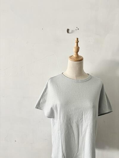 【美品】オールドマンズテーラー R&D.M.Co- コットン半袖Tシャツ ライトブルー 画像2