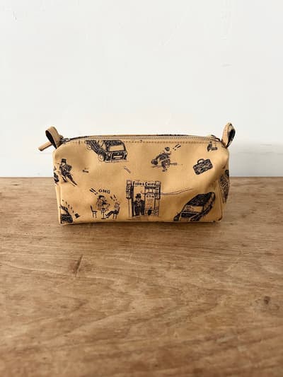 【未使用】R&D.M.Co- OLDMAN'S TAILOR　WHERE IS MY DOG　コットンポーチ 画像1