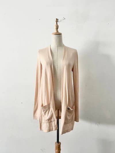 FOXEY ウール ロング カーディガン ピンクベージュ 画像1