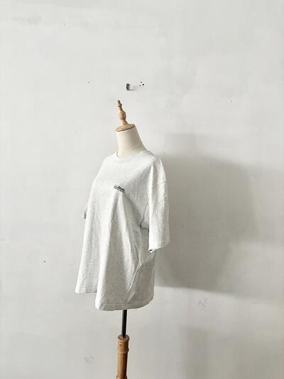 【美品】L.L.Bean ワンポイント刺繍ロゴ Tシャツ ライトグレー M 画像4