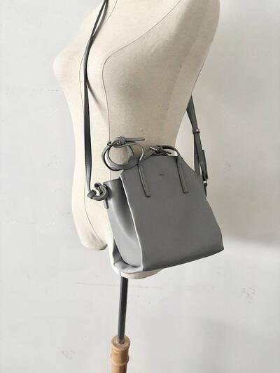 【美品】YAHKI　 2way レザー ショルダーバッグ ハンドバッグ グレー 画像6