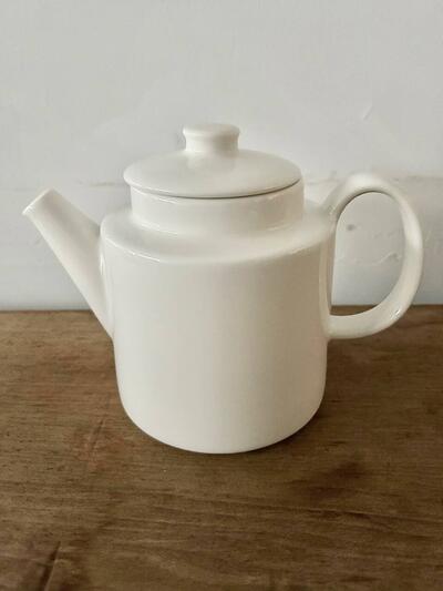 【美品】iittala ティーマ ティーポット ホワイト 白 1.0L 画像2