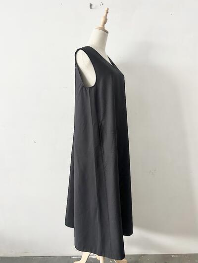 【美品】Le Glazik 　ノースリーブ Vネック ワンピース 墨色 チャコール ブラック 画像3