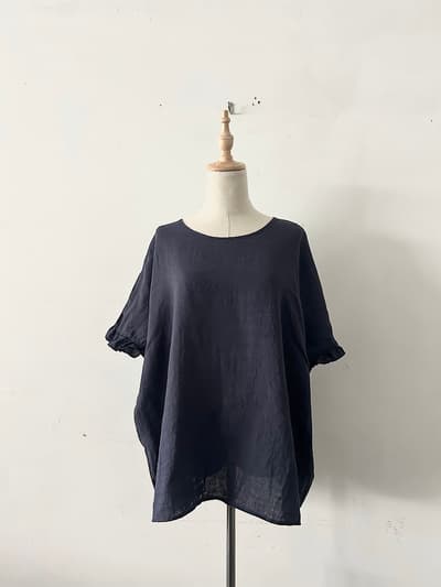 【美品】QUARTERLY リネン100% 袖フリル オーバーサイズ ブラウス ネイビー 画像1