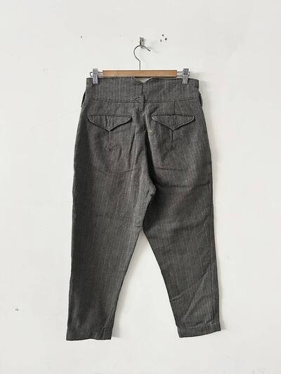 【美品】45R ヘリンボーン コットン テーパード パンツ シルバー・ブラック 画像4