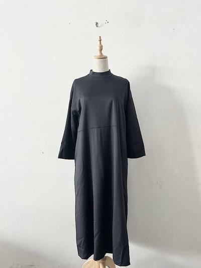 【美品】utilite ウールスタンドカラーハイウエスト切替フレアロングワンピース ネイビー 画像1
