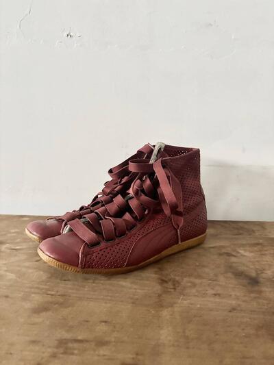 PUMA THE BLACK LABEL 　ハイカットスニーカー レザー パンチング ボルドー　24cm 画像1