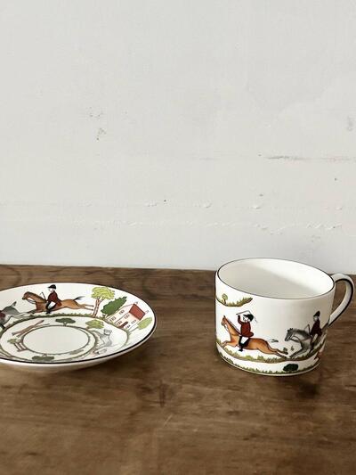 【美品】WEDGWOOD　ウェッジウッド ハンティングシーン ティーカップ＆ソーサー ① 画像3