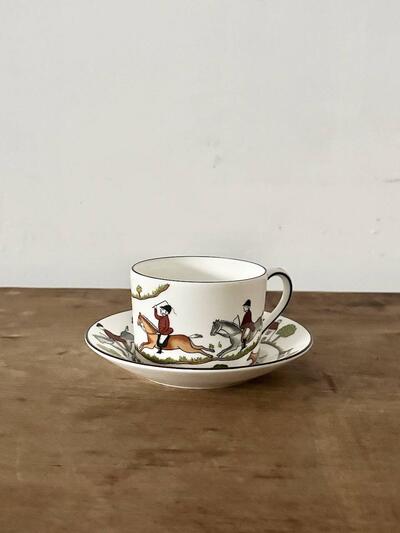 【美品】WEDGWOOD　ウェッジウッド ハンティングシーン ティーカップ＆ソーサー ② 画像2