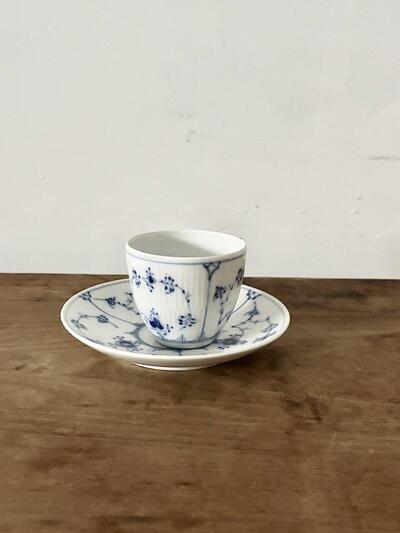 ロイヤルコペンハーゲン ブルーフルーテッド ハーフレース ティーカップ＆ソーサー　② 画像2