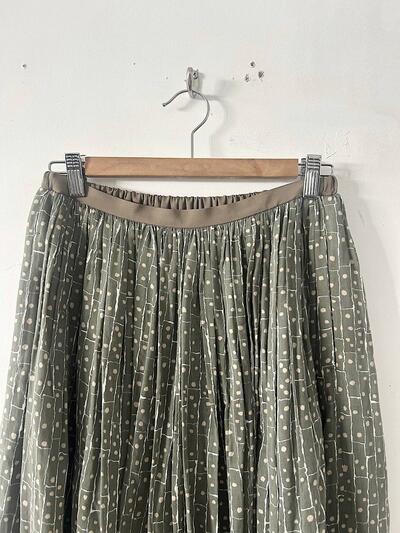 【美品】mina perhonen　winter traval　スカート　サイズ36　gray cotton 100% 画像2