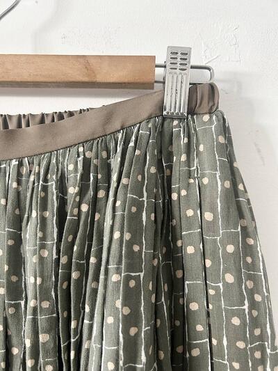 【美品】mina perhonen　winter traval　スカート　サイズ36　gray cotton 100% 画像4