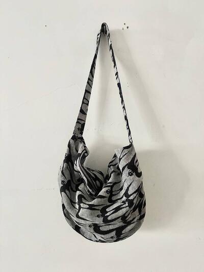 【美品】mina perhonen ハロー スワロー リネン ジャガード ボディ バッグ ショルダー バッグ 画像4