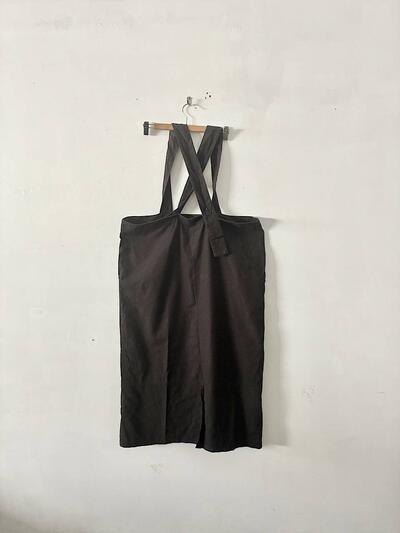 【nest Robe】リネンコットン クロスストラップ ジャンパースカート ブラック 画像6