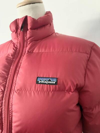 Patagonia ダウンジャケット キッズ L12 レッド 画像3
