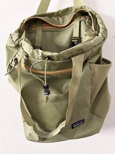 【美品】Patagonia 2WAY ウルトラライト ブラックホール トート パック 画像9