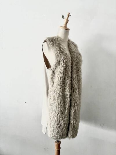 【美品】ONWARD エコファーコンビ ロング ベストジレ ベージュ 画像4