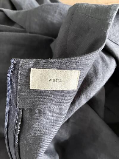 【美品】wafu. リネン ウエスト タック ロング ワンピース 画像9