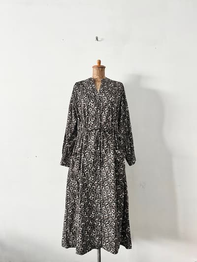 【未使用】Porter des boutons　リバティタナローン　AUTUMN BREEZE シャツドレス 画像1