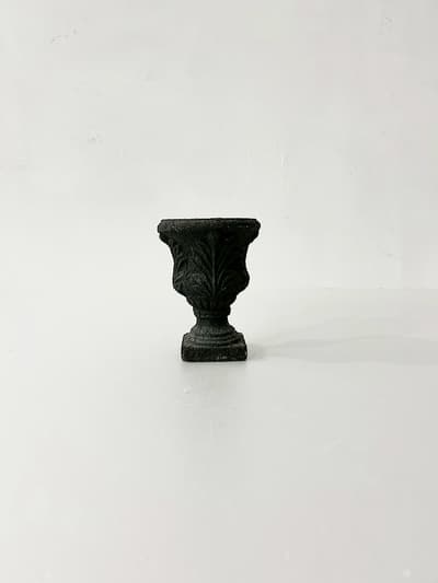 【フランスアンティーク】鋳鉄メディシス型ミニ壺　 画像1
