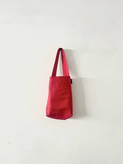 【美品】kaan　バケット トートバッグ　赤   画像1