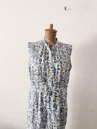 【美品】lelill リバティフランダースリネン ワンピース 画像2
