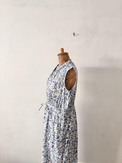 【美品】lelill リバティフランダースリネン ワンピース 画像5