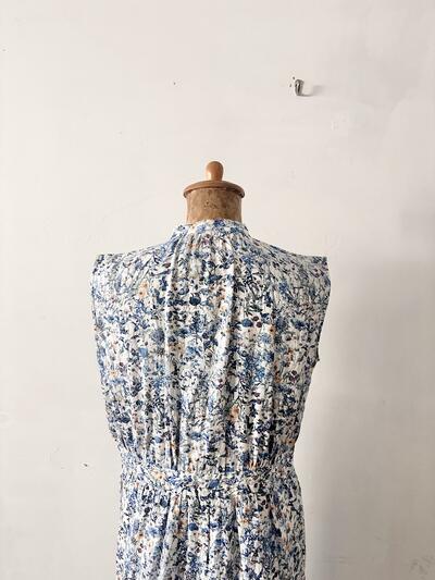 【美品】lelill リバティフランダースリネン ワンピース 画像9