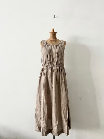 【未使用】Lisette　ノースリーブワンピース　サンドベージュ　オフィリエ　カシュー 画像1