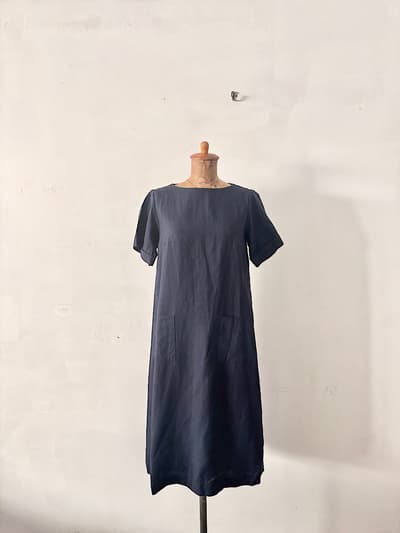 【美品】atelier naruse アトリエナルセ リネンワンピース　ネイビー　 画像1