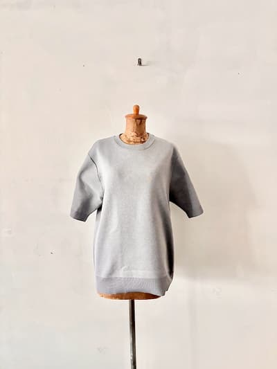 【美品】Mila Owen　クルーネックニット半袖プルオーバー　グレー 画像1