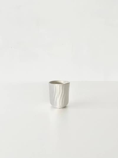 【美品】河合竜彦　白釉湯呑　2 画像1