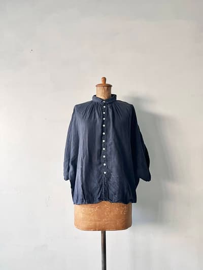 Brocante　グランシャツ 麻  ハーフスリーブ トップス  ギャザーリネンブラウス　ネイビー　サイズ２ 画像1