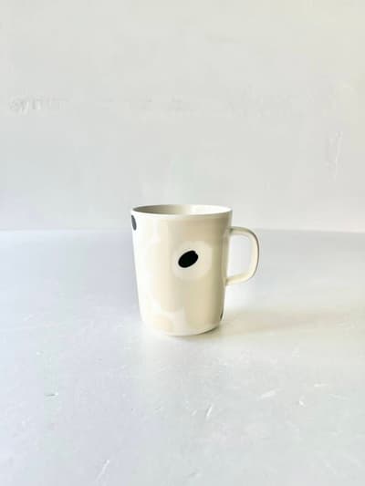 【未使用】marimekko  unikko マグカップ250ml   ホワイト 画像1