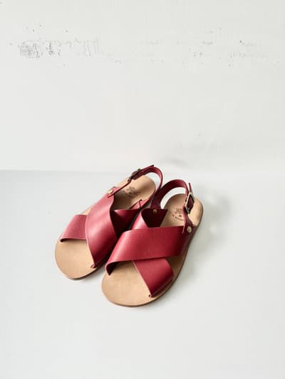 【美品】IL BISONTE　ストラップサンダル　サイズ36 画像1