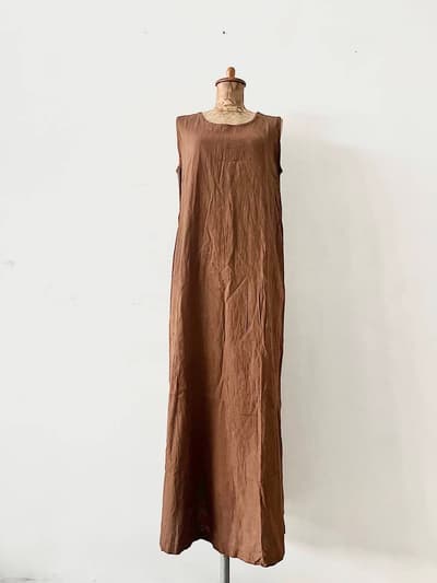 ヂェン先生の日常着　ノースリーブワンピース　茶色 画像1