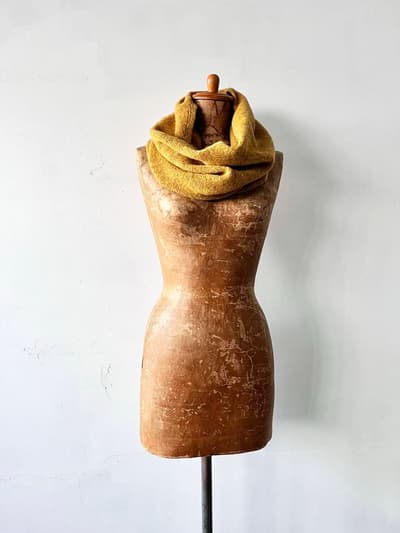 【美品】NOR' EASTERLY 　ネックウォーマー　スコットランド 画像1