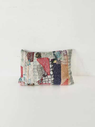 【美品】ヴィンテージ　刺繍クッション　スウェーデン　ウール 画像1
