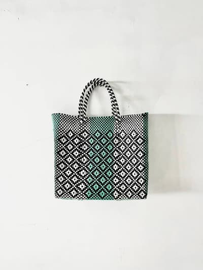 【美品】メキシコ　メルカドバッグ　黒白緑 画像1