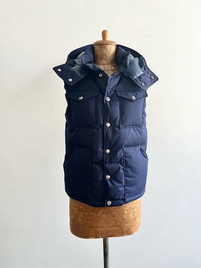 THE NORTH FACE　PURPLE LABEL　ダウンベスト　フード付　65/35　ネイビー　レディース　WS 画像1