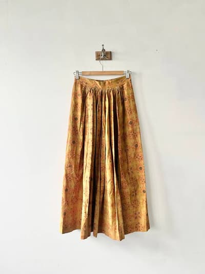 【美品】TRAVELUST インド製　アジュラックラバリスカート　薄手 画像1