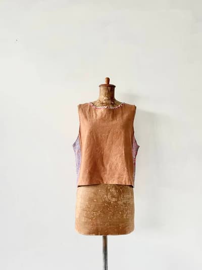 柿渋染ノースリーブトップス　刺繍　パッチワーク 画像1