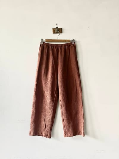 meri ja kuu　me. 　綿麻カールマイヤーストライプイージーパンツ　brick red 画像1