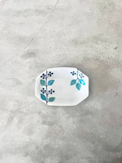 【美品】九谷青窯　高祥吾　隅切り長皿　小　色絵小紫式部 画像1