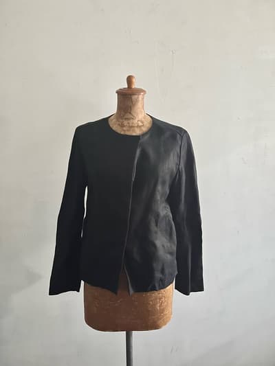 【美品】Hands of creation　ツイルリネン　ヒヨク仕立てJK　黒 画像1