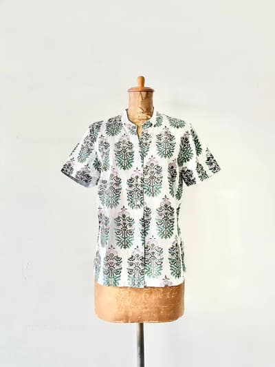 【美品】ANOKHI　ハンドブロック　花柄シャツ　サイズM 画像1