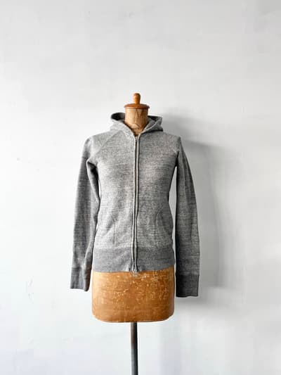 n100　裏起毛 ジップアップパーカー　34 画像1
